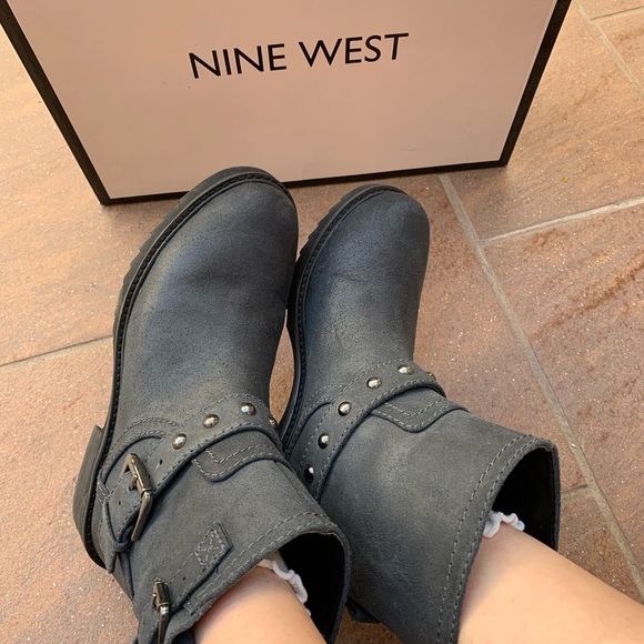 Pristine - Nine West Moto Boots - Picture 5 of 9